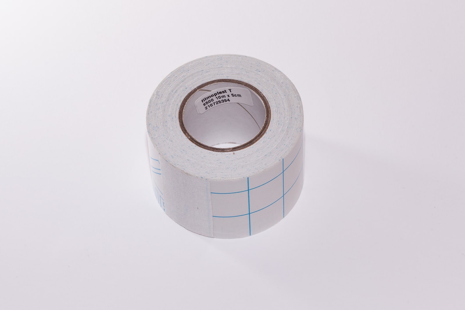 Filmoplast T ist ein weißes 5 cm breites Textilklebeband der Marke Filmolux.